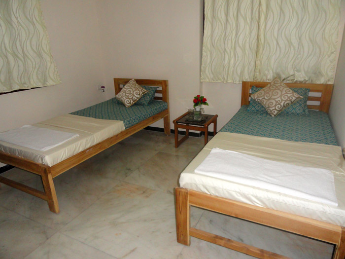 Cras gravida tristique odio sit